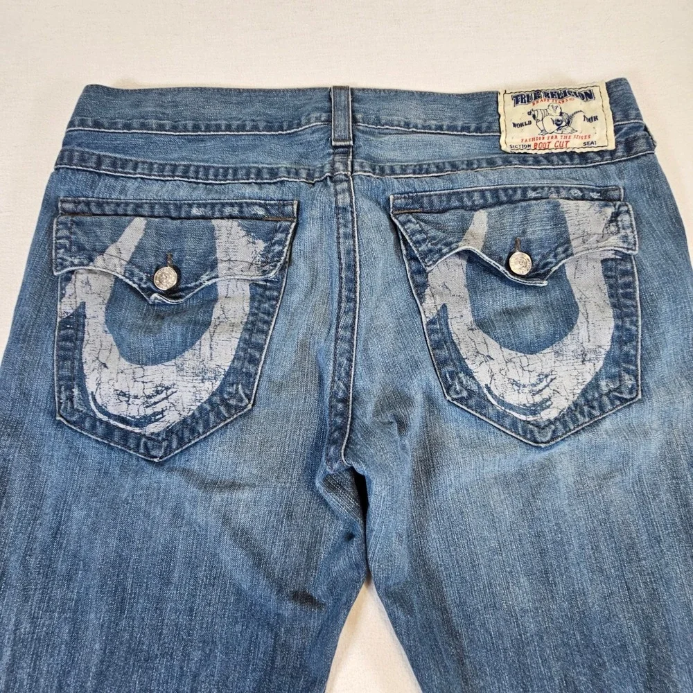 True Religion Mens Boot Cut Jeans Blue Distressed Graphic Back Pocket 40 USA